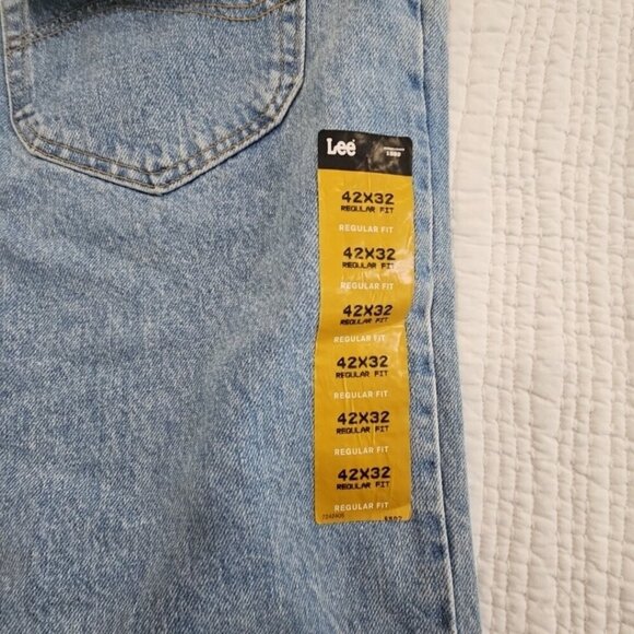 Lee Men's 100% Cotton Regular Fit Straight Leg Heavyweight Jean 42x32 NWTs Denim - Picture 3 of 16